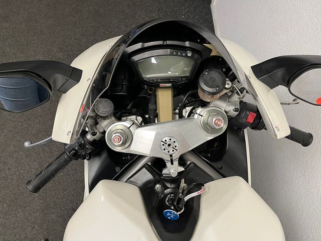 ducati - 848