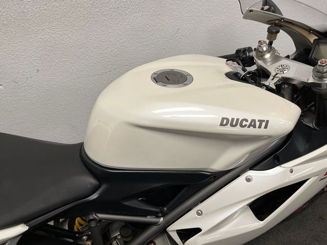ducati - 848
