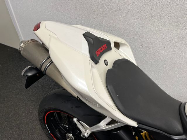 ducati - 848