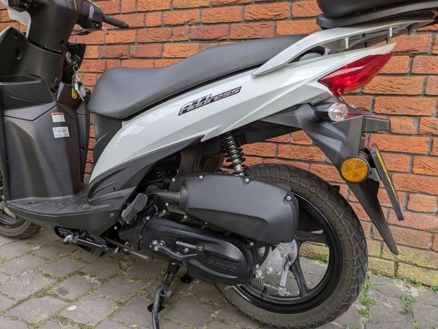 suzuki - address-110