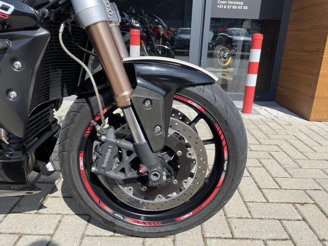 triumph - speed-triple-1050-abs