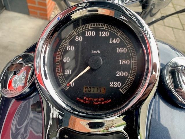 harley-davidson - deuce-fxstd-softail