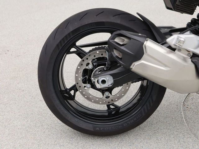 bmw - f-900-r