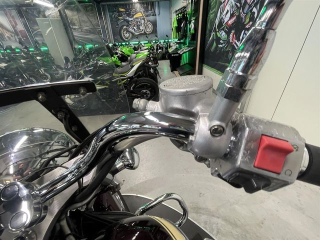 kawasaki - vn-800-classic