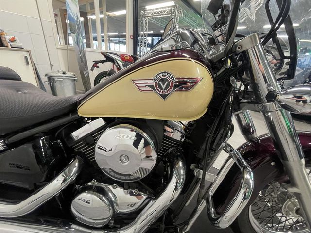 kawasaki - vn-800-classic