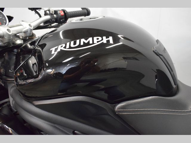 triumph - speed-triple