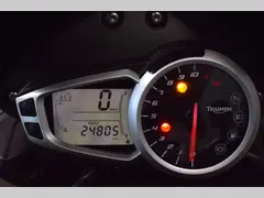 Triumph Speed Triple 2016 occasion – foto 8 van 22