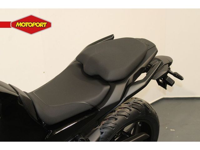 yamaha - tracer-7-y-amt