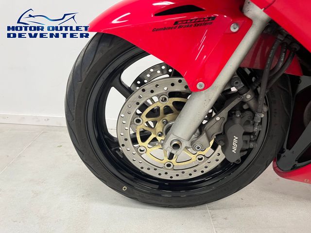 honda - vfr-800-fi-vtec