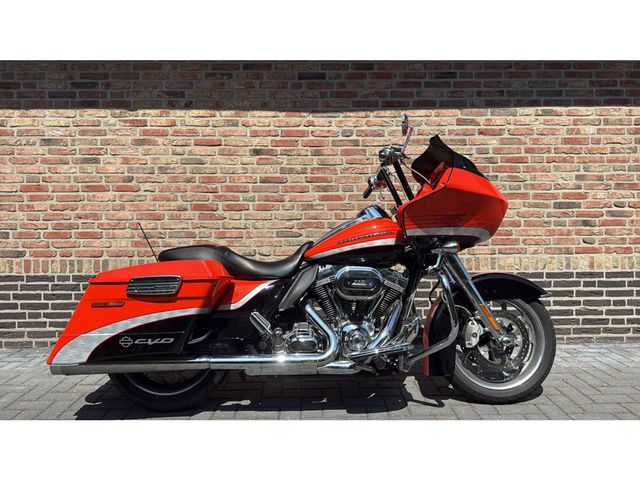 harley-davidson - road-glide-screamin-eagle-cvo-fltrxse