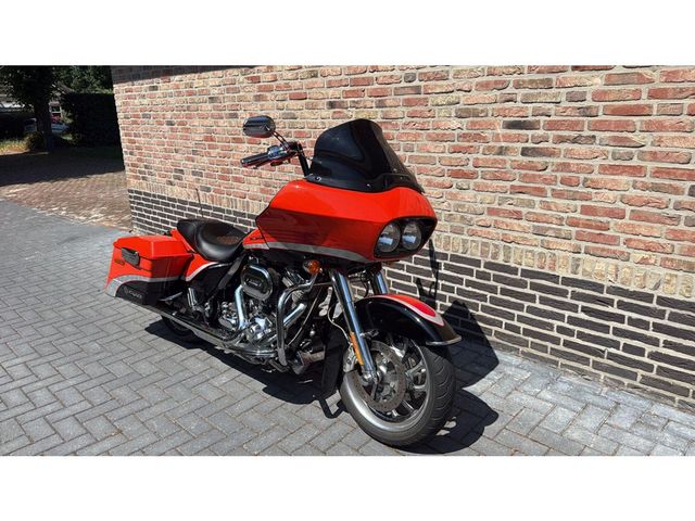 harley-davidson - road-glide-screamin-eagle-cvo-fltrxse