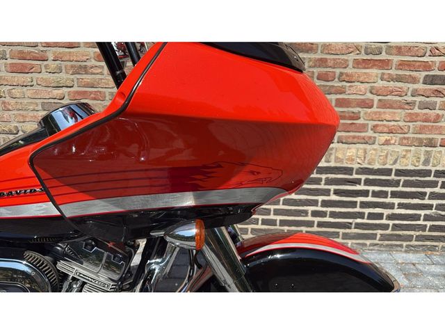 harley-davidson - road-glide-screamin-eagle-cvo-fltrxse