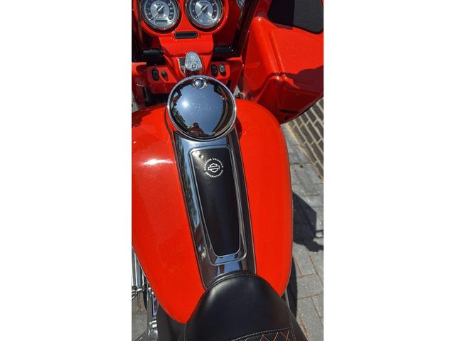 harley-davidson - road-glide-screamin-eagle-cvo-fltrxse