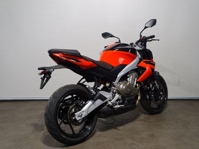 aprilia - tuono-457