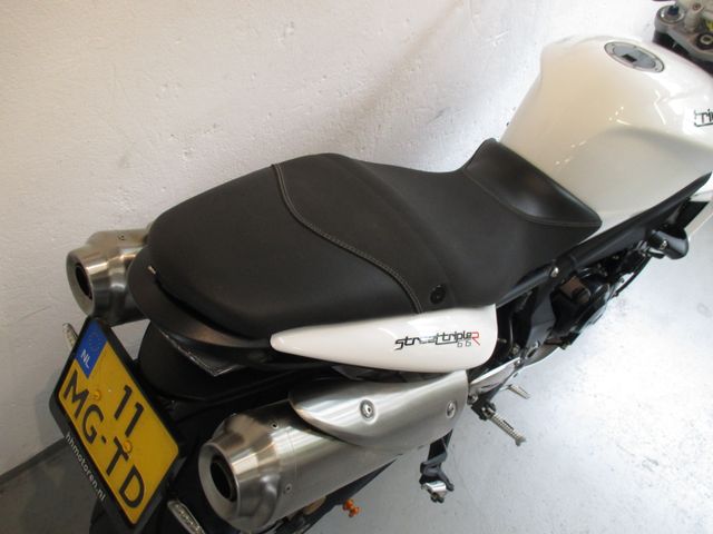 triumph - street-triple-675