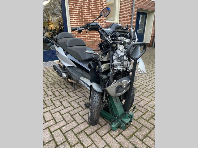 piaggio - mp3-500-lt-sport