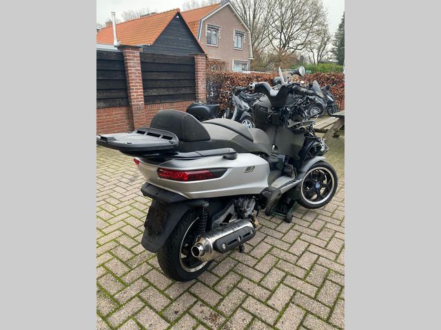 piaggio - mp3-500-lt-sport