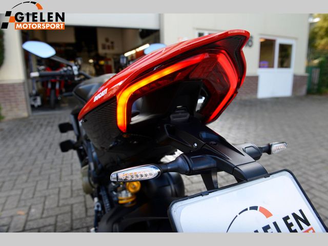 ducati - streetfighter-v4s