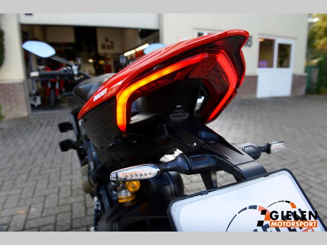 ducati - streetfighter-v4s