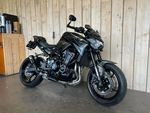 kawasaki - z900