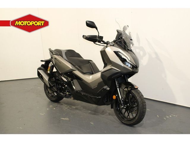 honda - adv-350
