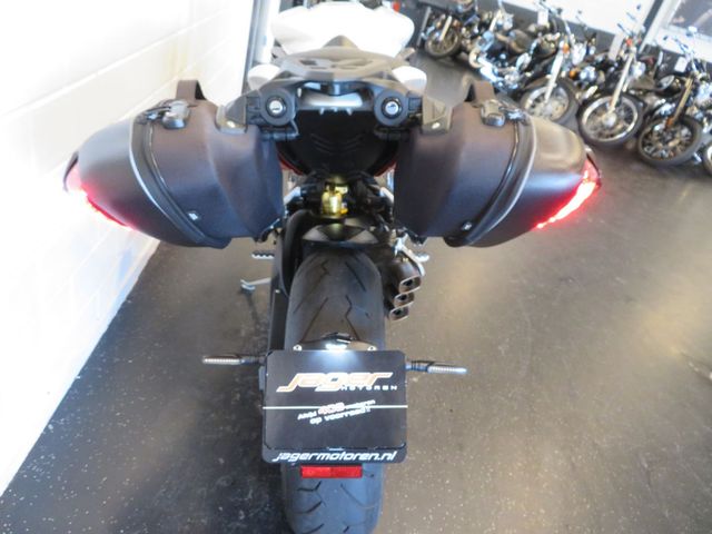 mv-agusta - stradale-800