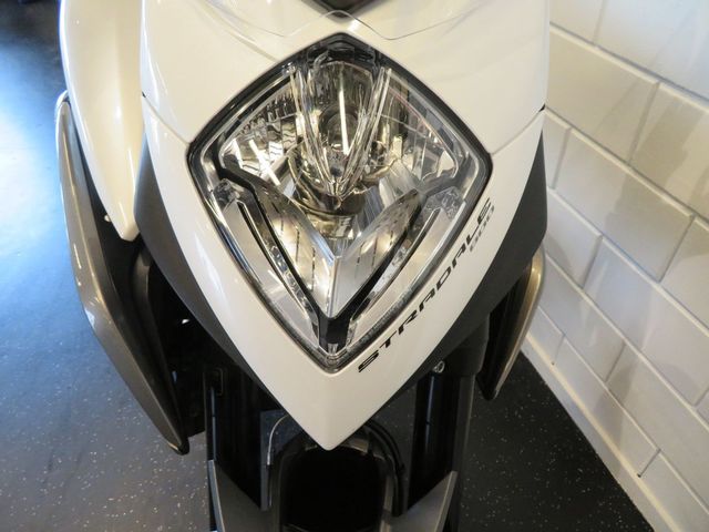 mv-agusta - stradale-800