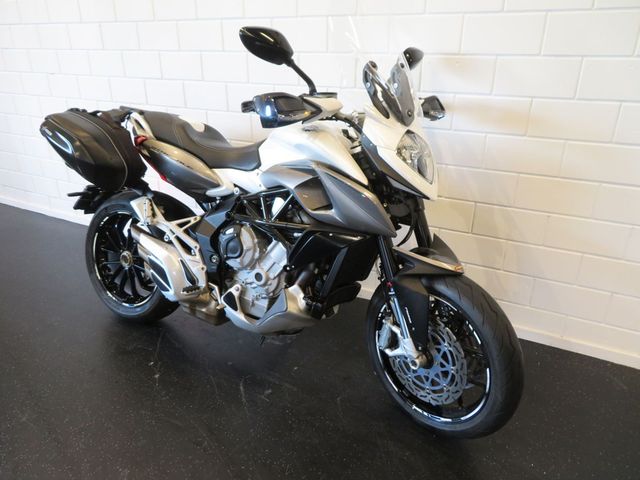 mv-agusta - stradale-800