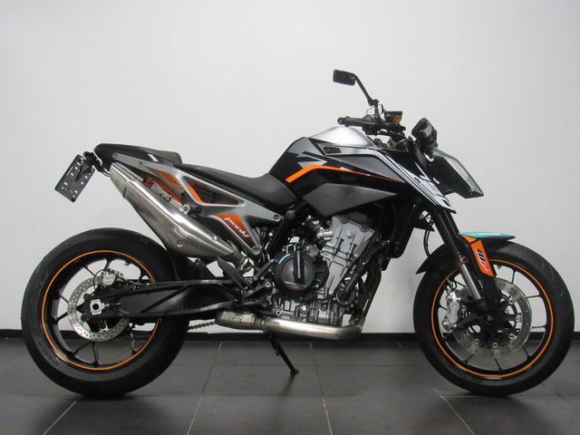 ktm - 790-duke