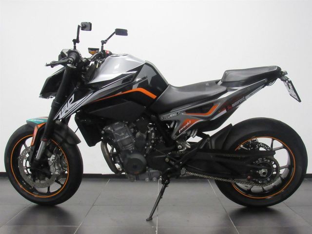 ktm - 790-duke