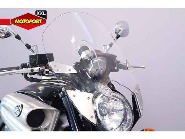 yamaha - vmx-1700-vmax