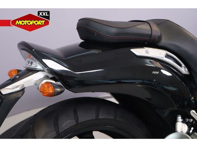 yamaha - vmx-1700-vmax