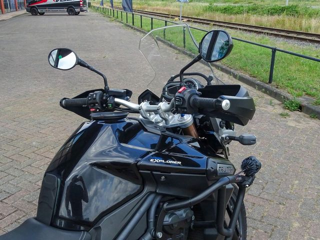 triumph - tiger-explorer