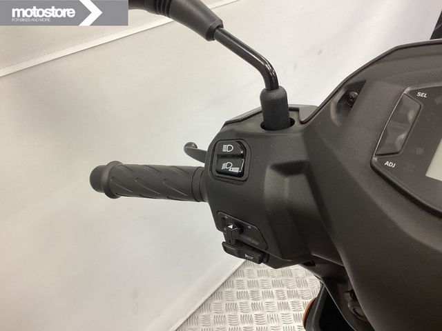 suzuki - address-125