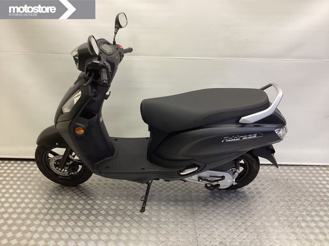 suzuki - address-125