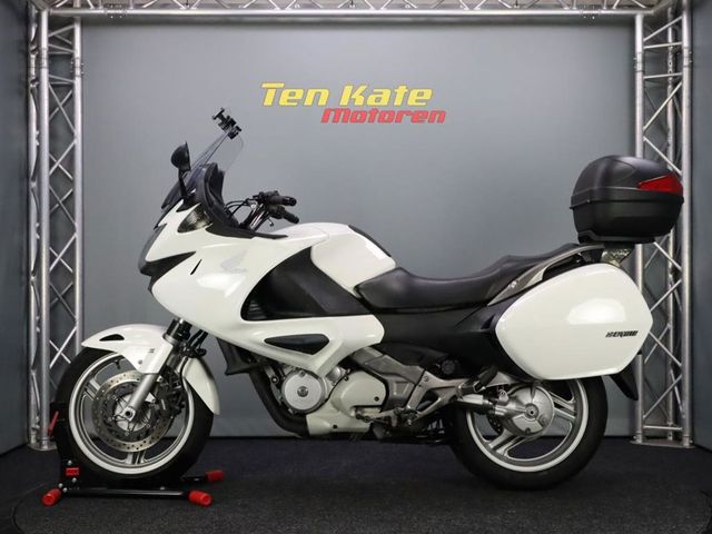 honda - nt-700-v-deauville-c-abs