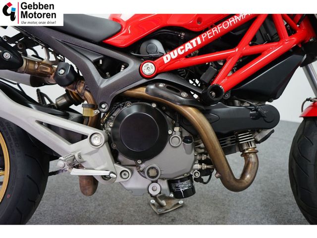 ducati - m-1100