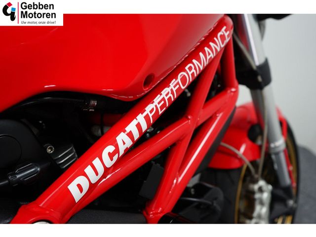 ducati - m-1100