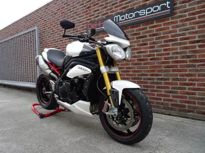 TRIUMPH SPEED TRIPLE R – foto 2