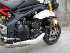 Triumph Speed Triple 1050 R 2012 occasion – foto 8 van 24