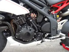Triumph Speed Triple 1050 R 2012 occasion – foto 20 van 24