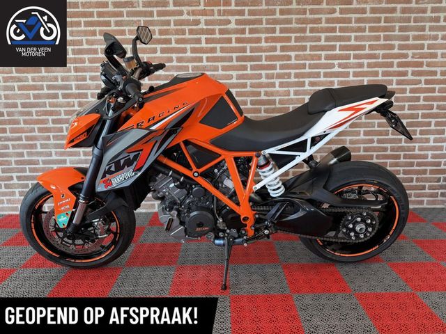 ktm - 1290-super-duke-r