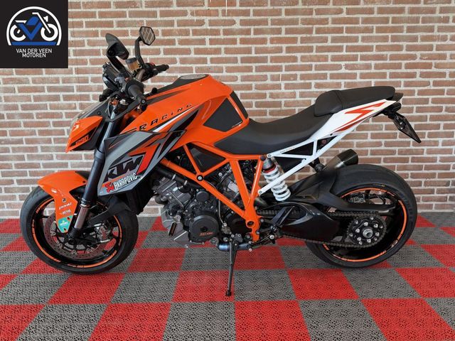 ktm - 1290-super-duke-r