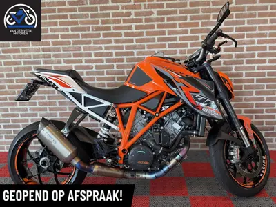 KTM 1290 SUPER DUKE R – foto 2