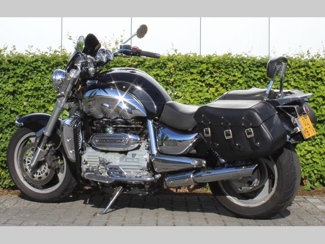 triumph - rocket-iii