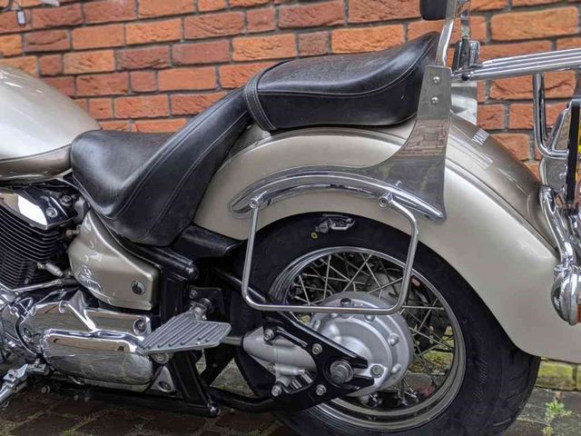 yamaha - xvs-1100-a-dragstar-classic