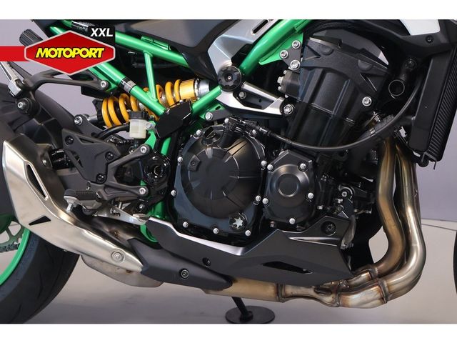 kawasaki - z900