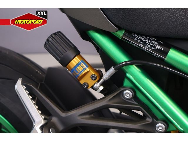 kawasaki - z900