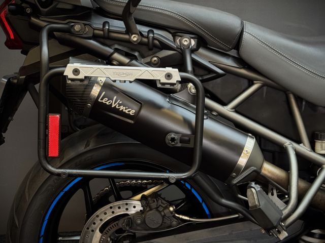 triumph - tiger-800-xrt