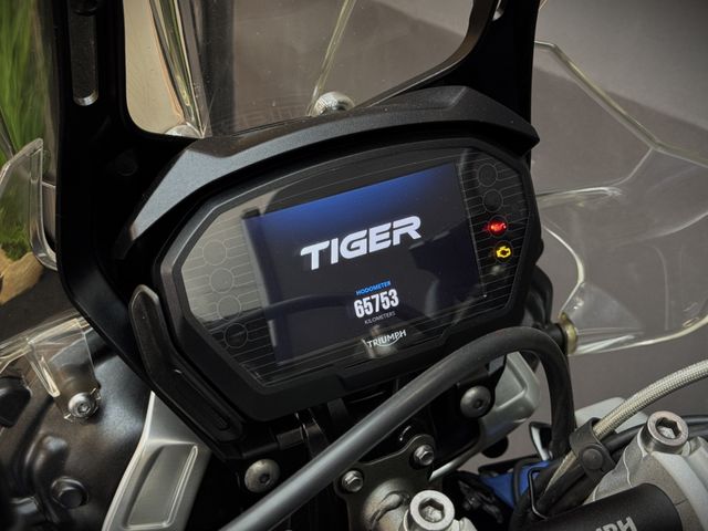 triumph - tiger-800-xrt